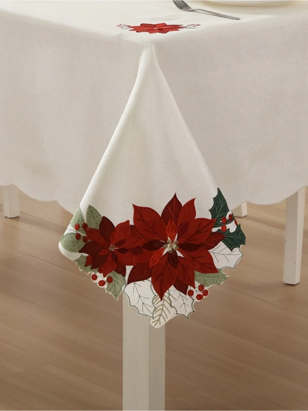 White Holiday Poinsettia Tablecloth - Elegant Dining Accent